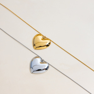 Collier Pendentif Femme Classique En Forme De Grand Cœur, En Acier Inoxydable Étanche, Couleur Or (1 Pièce) h5 Image7