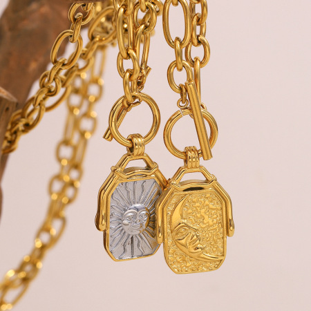 Collier pendentif femme étanche en acier inoxydable, collection Simple Series Classic Sun (1 pièce)