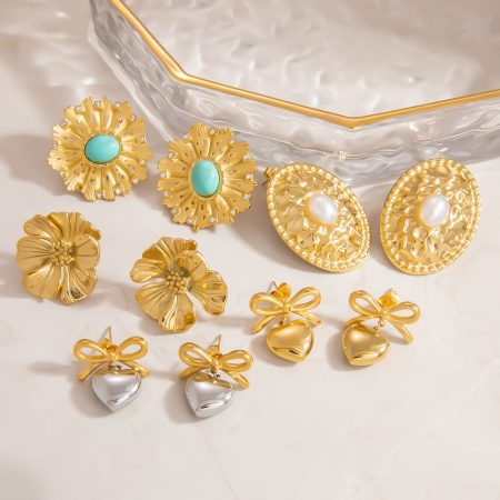 1 paire de boucles d'oreilles puces pour femme en acier inoxydable imperméables, motif fleur 2