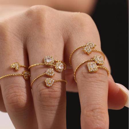 Bague pour femme en acier inoxydable doré, imperméable, en forme de cœur et ornée de pierres précieuses (1 pièce).