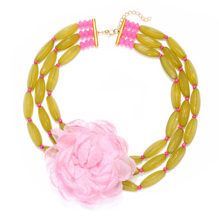 Collier superposé de fleurs en tissu 1 pièce