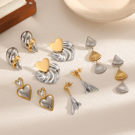 1 paire de boucles d'oreilles à clous en acier inoxydable étanches de couleurs assorties