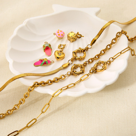 1 Collier chaîne cœur simple et classique en acier inoxydable étanche