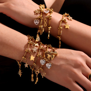 Bracelet À Breloques Pour Femme, En Acier Inoxydable Doré, Avec Pendentif Cœur Délicat (1 Pièce). h5 Image4