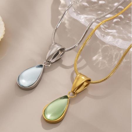 Collier pendentif femme en acier inoxydable doré, orné d'une goutte de verre (1 pièce) 2