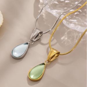 Collier Pendentif Femme En Acier Inoxydable Doré, Orné D'Une Goutte De Verre (1 Pièce) h5 Image2
