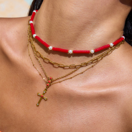 Collier superposé luxueux pour femme, en acier inoxydable rouge, étanche et couleur or, orné d'une croix (1 pièce) 2
