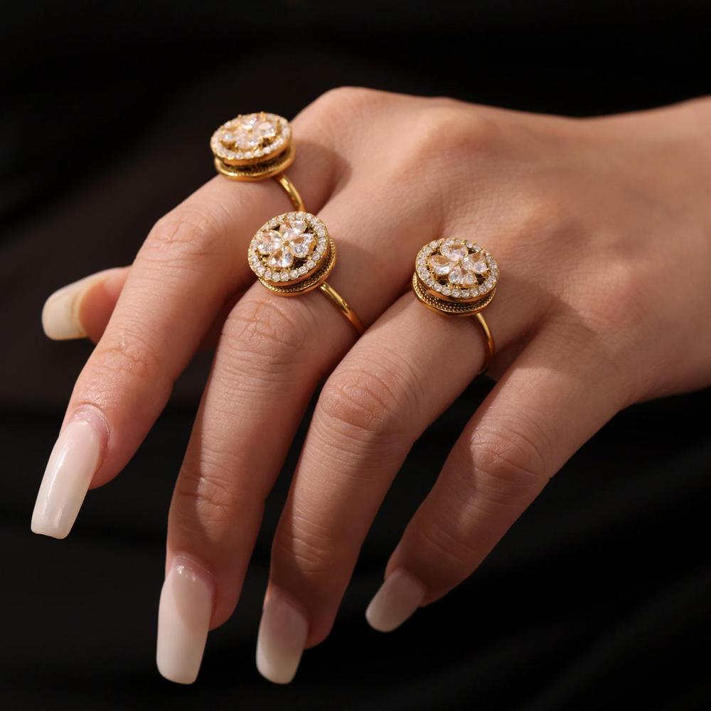 Ensemble De Colliers Élégants Pour Femmes, En Acier Inoxydable Doré, Avec Motif Floral (1 Pièce). Image5