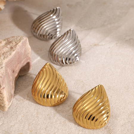 Boucles d'oreilles puces pour femmes en acier inoxydable doré, forme goutte simple 2