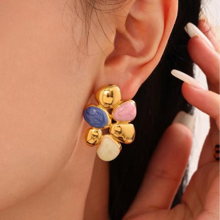 Boucles d'oreilles puces pour femme, en acier inoxydable, couleur or, avec motif floral polychrome (1 paire).