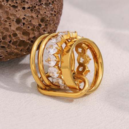 Bague pour femme en acier inoxydable étanche, ornée de pierres précieuses, collection Luxueuse et Décontractée (1 pièce). 2