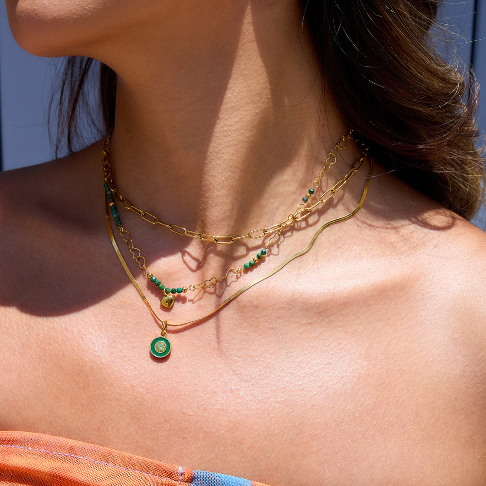 Collier Pendentif Élégant Pour Femme, En Acier Inoxydable, Couleur Or, Orné De Perles En Forme De Cœur (1 Pièce) Image3