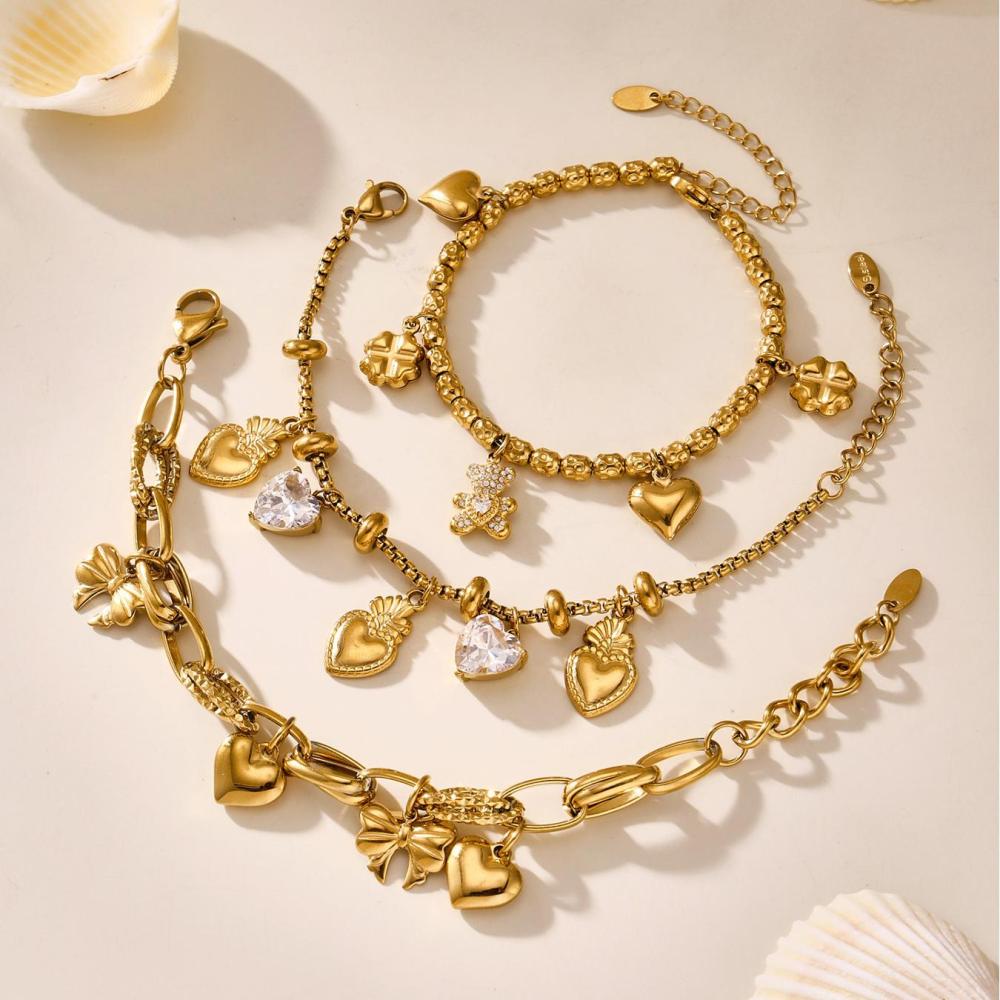 Bracelet À Breloques Pour Femme, En Acier Inoxydable Doré, Imperméable, Avec Motif Ours (1 Pièce). Image6