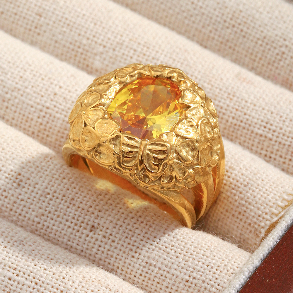 Bague De Luxe Rétro À Motif Floral En Acier Inoxydable Étanche Couleur Or (1 Pièce) Image2