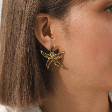 1 paire de boucles d'oreilles puces pour femme, motif étoile de mer, en acier inoxydable étanche, couleur or.