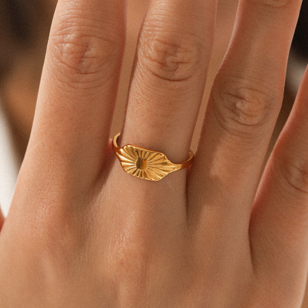 Bague Daily Sun en acier inoxydable étanche (1 pièce) - Collection Simple -