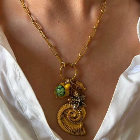 Collier pendentif en acier inoxydable doré, étanche, en forme de coquillage