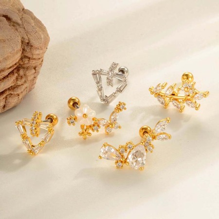 Boucle d'oreille piercing en forme de cœur en cuivre doré et zircon