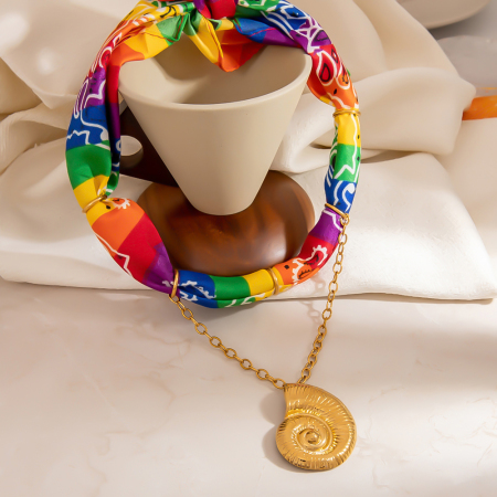 Collier pendentif en tissu 1 pièce