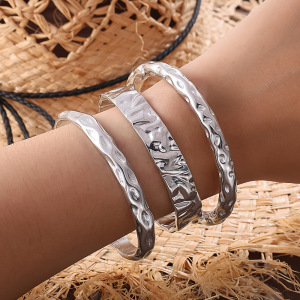 Bracelet Manchette En Acier Inoxydable Doré, Imperméable, À Motif Écossais (1 Pièce). h5 Image3
