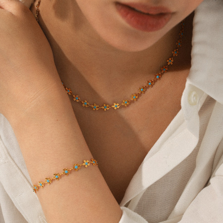 Ensemble de bijoux pour femme en acier inoxydable doré, motif floral simple (1 pièce).