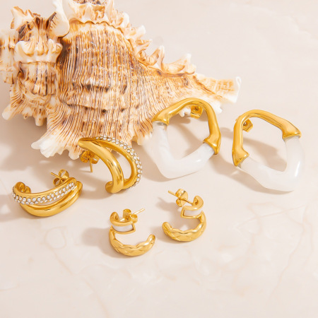 1 paire de boucles d'oreilles puces pour femme, style géométrique simple, en acier inoxydable étanche.