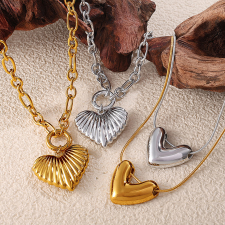 Collier pendentif cœur en acier inoxydable étanche couleur or (1 pièce) 2