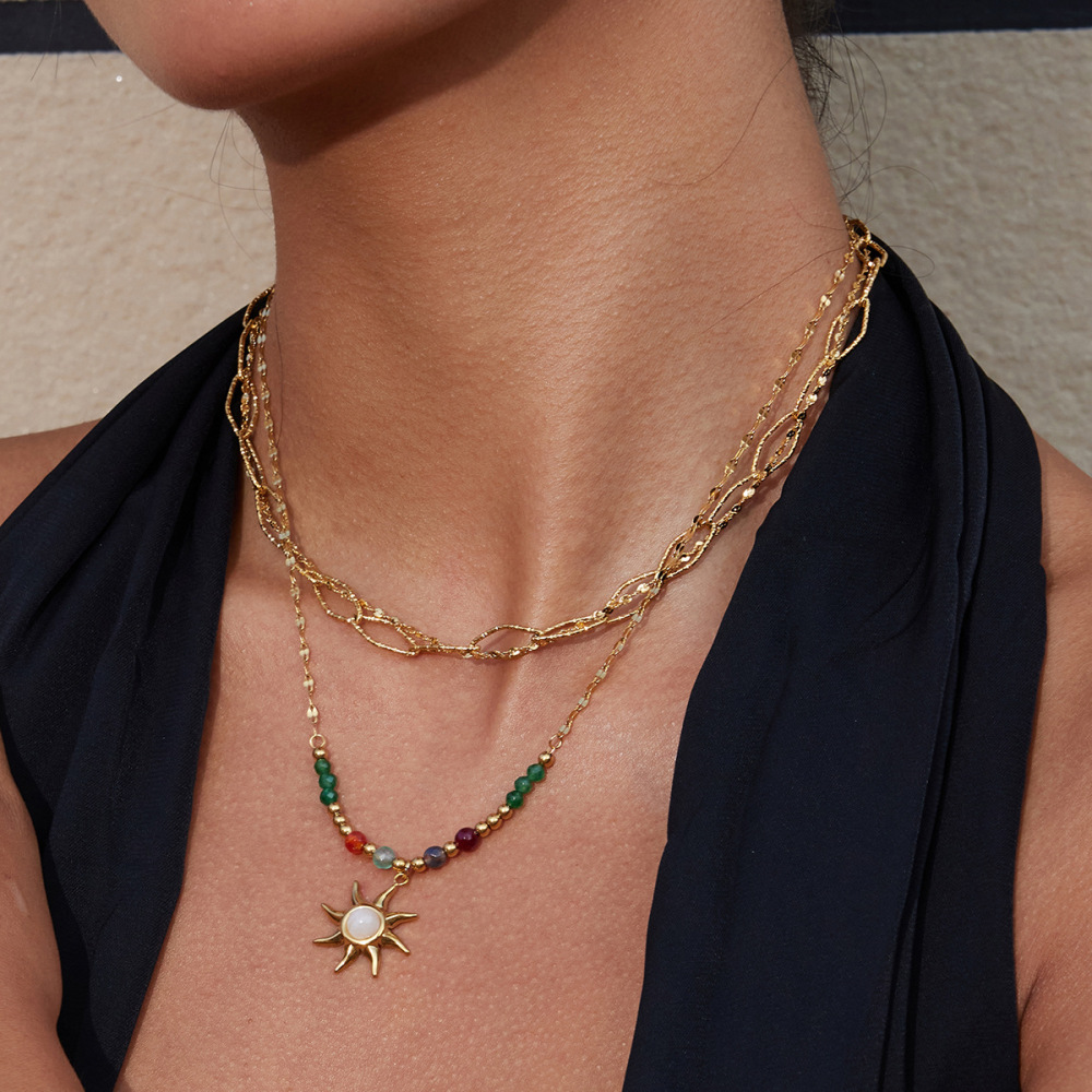 Collier Pendentif Femme Rétro Soleil En Acier Inoxydable Étanche Couleur Or (1 Pièce) Image2