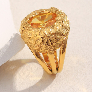 Bague De Luxe Rétro À Motif Floral En Acier Inoxydable Étanche Couleur Or (1 Pièce) h5 Image4