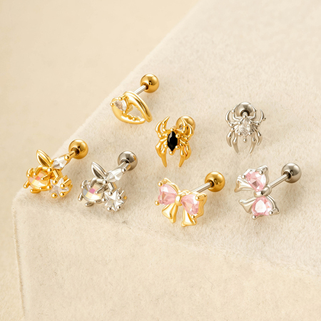 Boucle d'oreille piercing en forme de cœur en cuivre doré et zircon