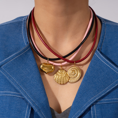 Collier pendentif élégant pour femme, en acier inoxydable, couleur or, avec pendentif coquillage étanche (1 pièce)