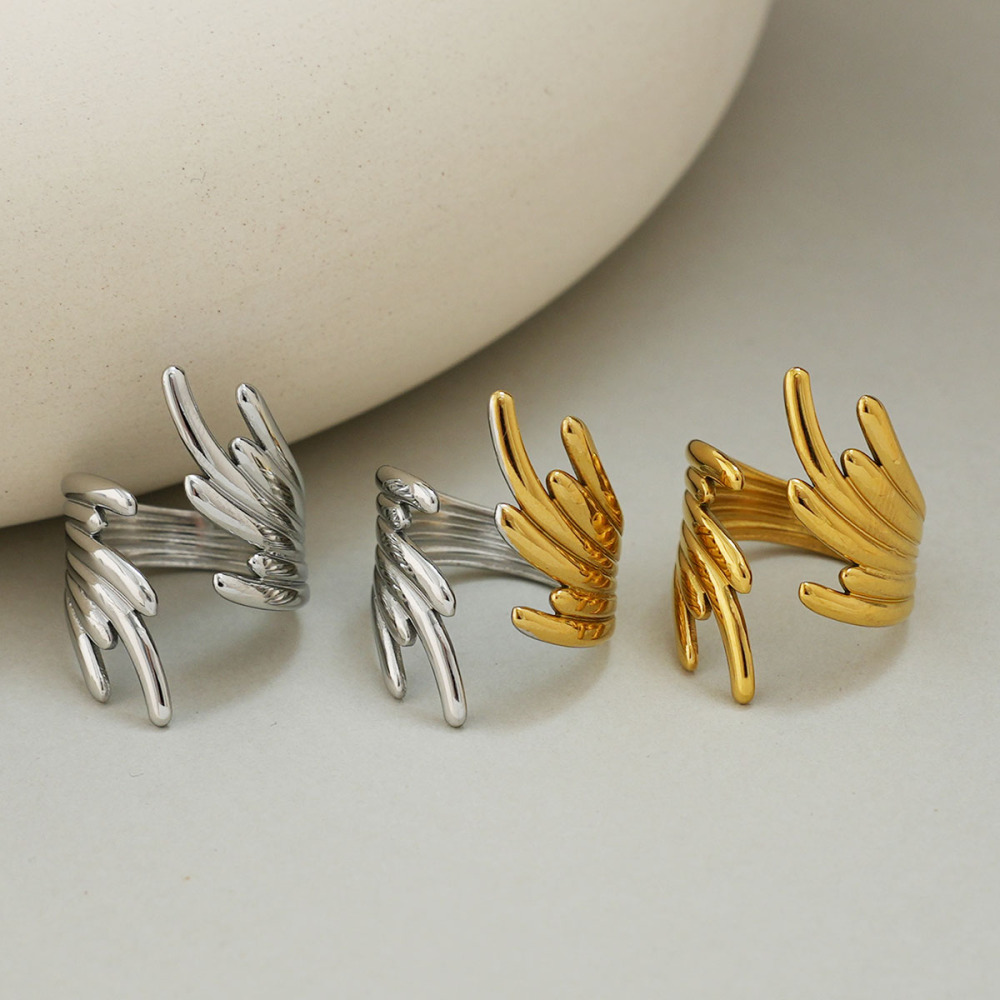 Bague Tendance Casual Wings En Acier Inoxydable Étanche Couleur Or (1 Pièce) Image8