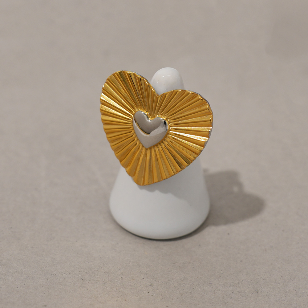 Bague Romantique Simple En Forme De Cœur, En Acier Inoxydable, Étanche (1 Pièce) Image4