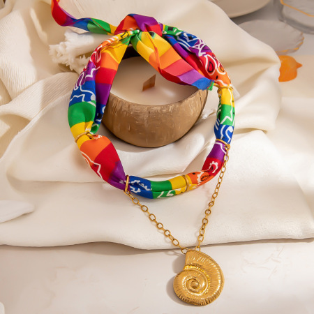 Collier pendentif en tissu 1 pièce 2
