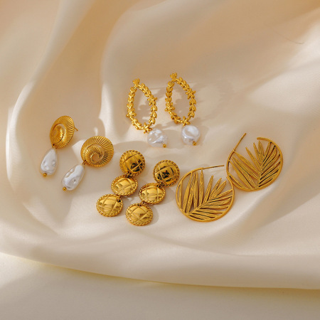 Boucles d'oreilles pendantes pour femme, en acier inoxydable, imperméables, motif fleur et feuille (1 paire). 2