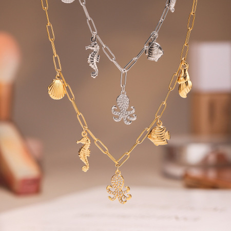 Collier pendentif femme en acier inoxydable, couleur or, représentant un organisme marin (1 pièce) 2