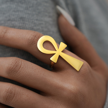 Bague tendance simple et décontractée en forme de croix, en acier inoxydable étanche couleur or (1 pièce).