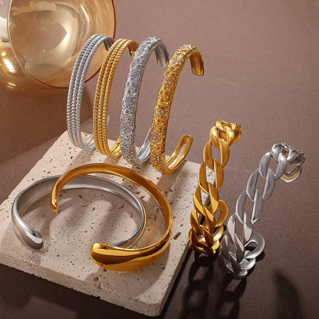 Bracelet manchette rétro étanche en acier inoxydable (1 pièce)