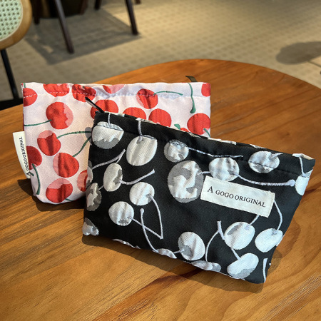 Trousse de maquillage pour femme en polyester motif cerise, série simple, 1 pièce