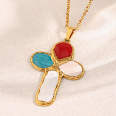 Collier pendentif croix rétro en acier inoxydable étanche couleur or (1 pièce)
