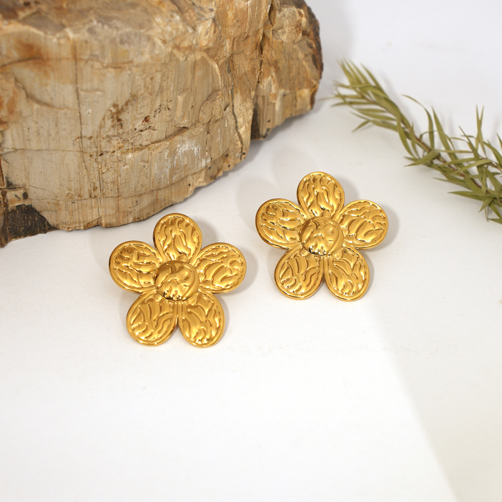 1 Paire De Boucles D'Oreilles Puces Simples Pour Femmes, En Acier Inoxydable Étanche, Couleur Or, Avec Motif Floral Quotidien. Image4