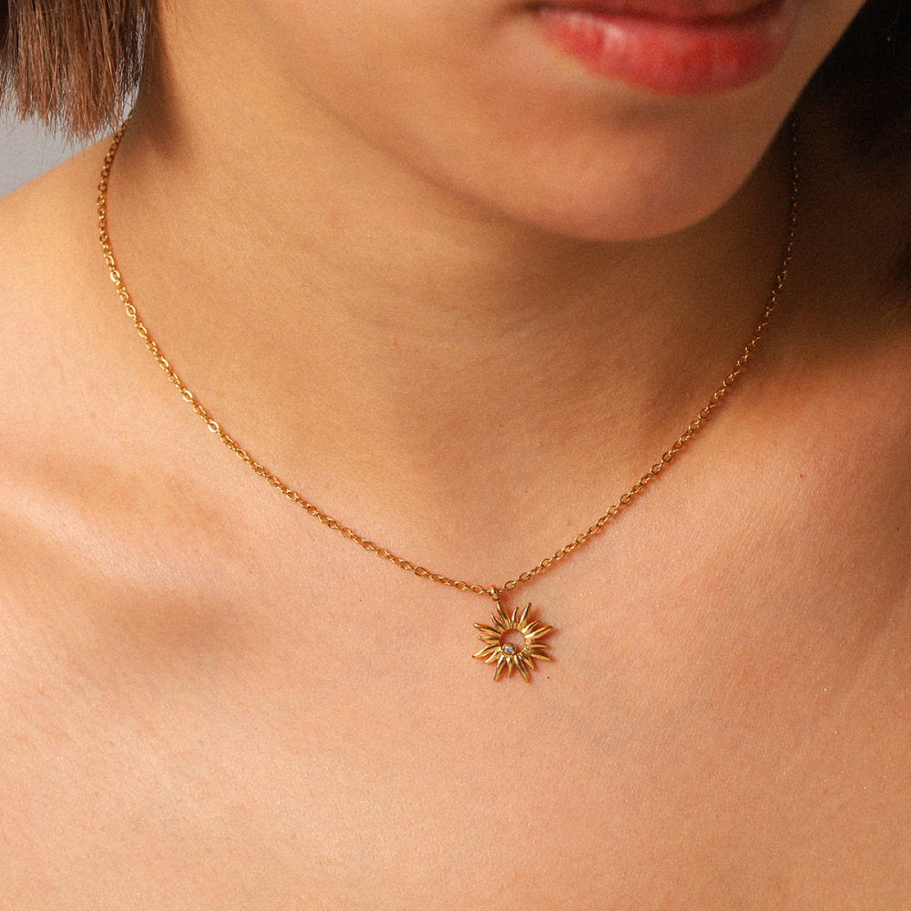 Ensemble De 1 Collier Pour Femme Simple Series Daily Flower En Acier Inoxydable Étanche Image4
