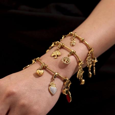 Bracelet à breloques pour femme, motif cœur simple, en acier inoxydable, étanche, couleur or (1 pièce).