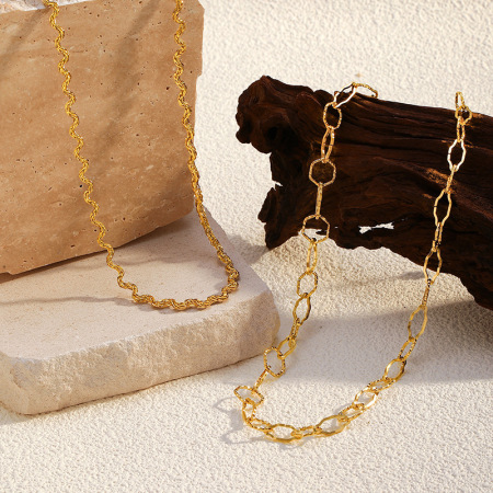 Collier simple en acier inoxydable étanche couleur or (1 pièce) 2