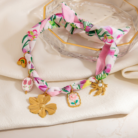 Collier pendentif en soie pour femme, série romantique, motif floral quotidien, 1 pièce