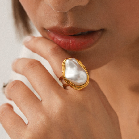 Bague simple et élégante au quotidien, en acier inoxydable, de forme irrégulière et imperméable (1 pièce).