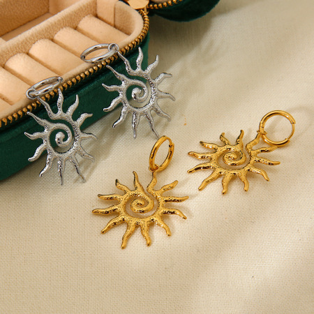 1 paire de boucles d'oreilles pendantes rétro soleil/lune en acier inoxydable étanches, collection classique 2