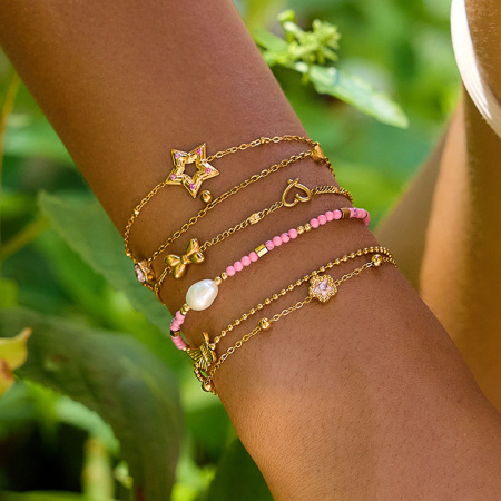Bracelet à breloques pour femme, en acier inoxydable doré, orné d'une étoile charmante (1 pièce).