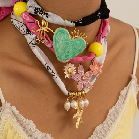 Collier pendentif femme Vivid Vacation Heart en acier inoxydable étanche couleur or (1 pièce) 2