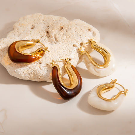 1 paire de boucles d'oreilles créoles simples et irrégulières en acier inoxydable imperméable pour femme